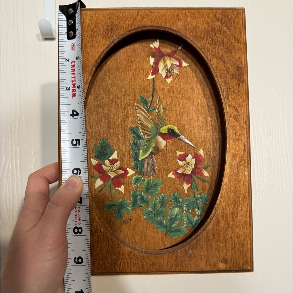 Wooden Plaque with Hummingbird and Flowers